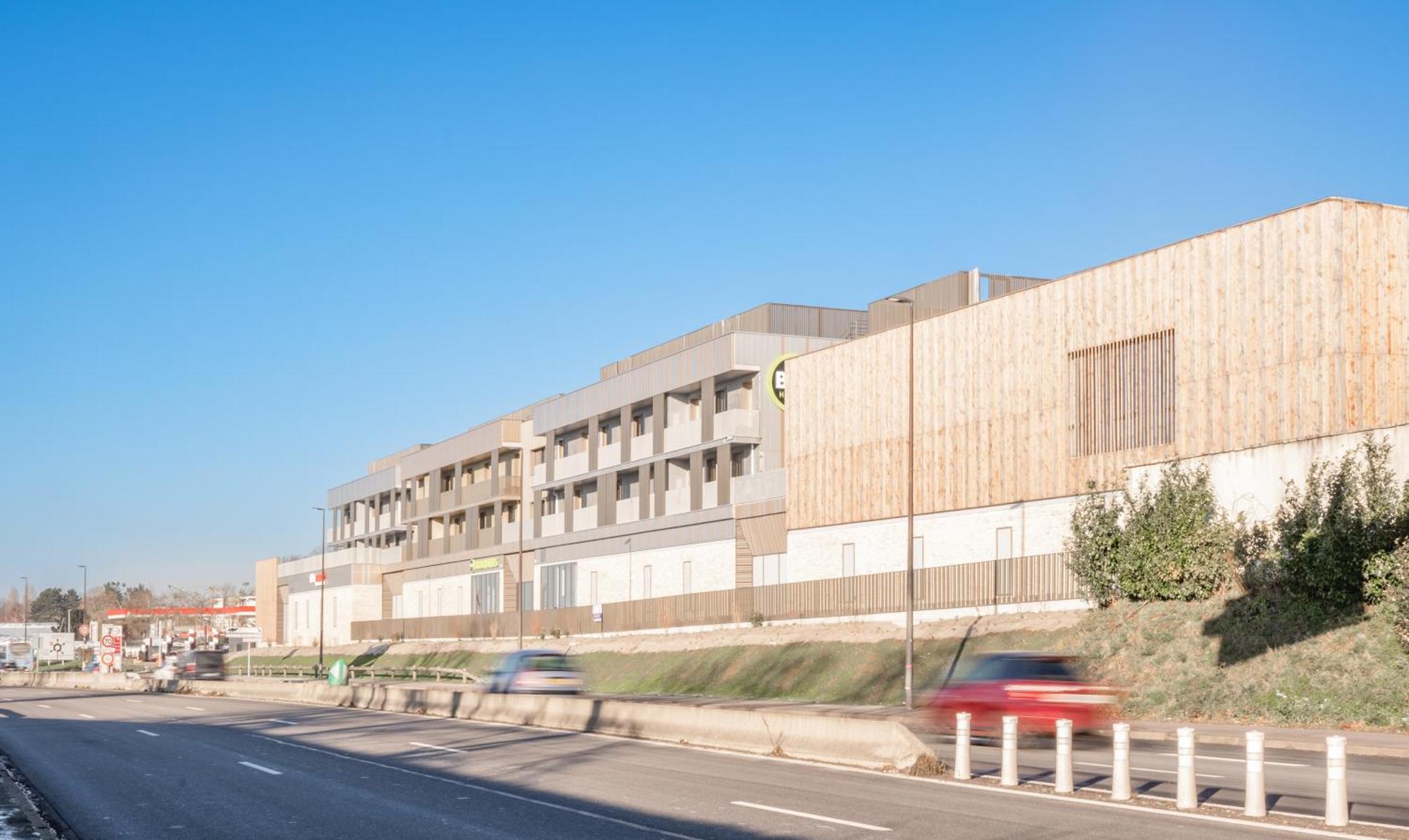 B&B Hotel Versailles Rocquencourt Bagian luar foto